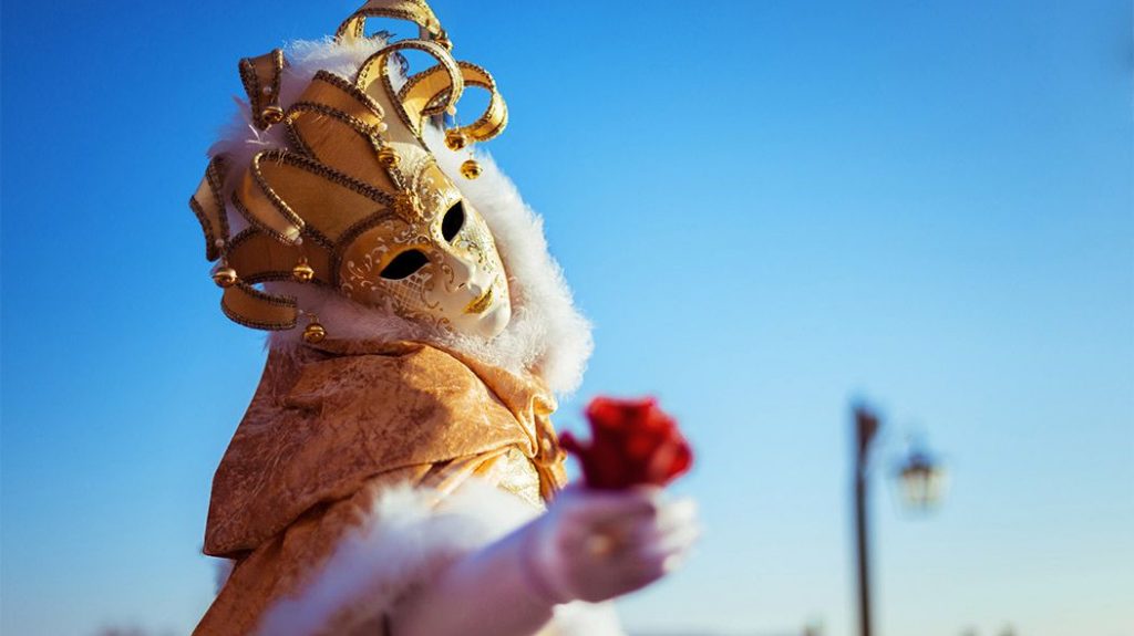 Symbolic image for expat foreign life insurance and tax guide