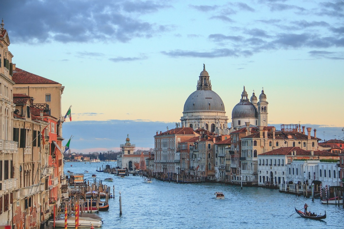 Expat Taxes Guide for Americans Living in Italy
