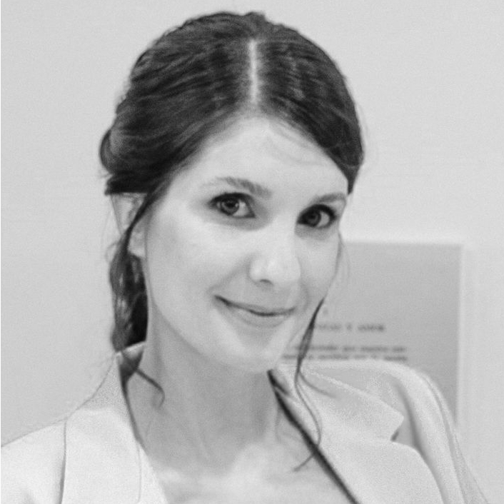 Luciana Alegre square grayscale Photo of Luciana Alegre